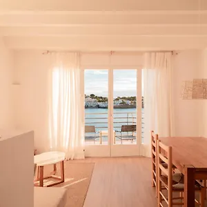 https://luminoso-apartamento-en-cadaqus-con-vistas-al-mar.topcostabravahotels.com